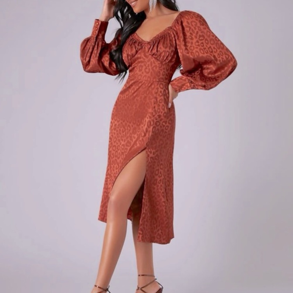 NWOT leopard print bishop sleeve split thigh dress long sleeve orange women’s XL